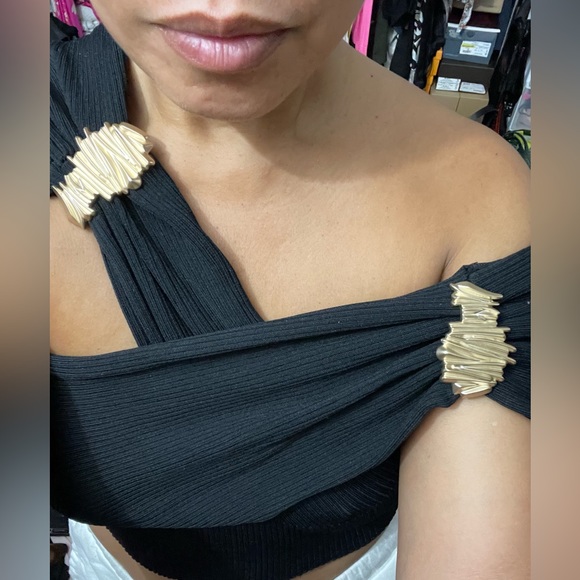 Zara - Picture 6 of 9